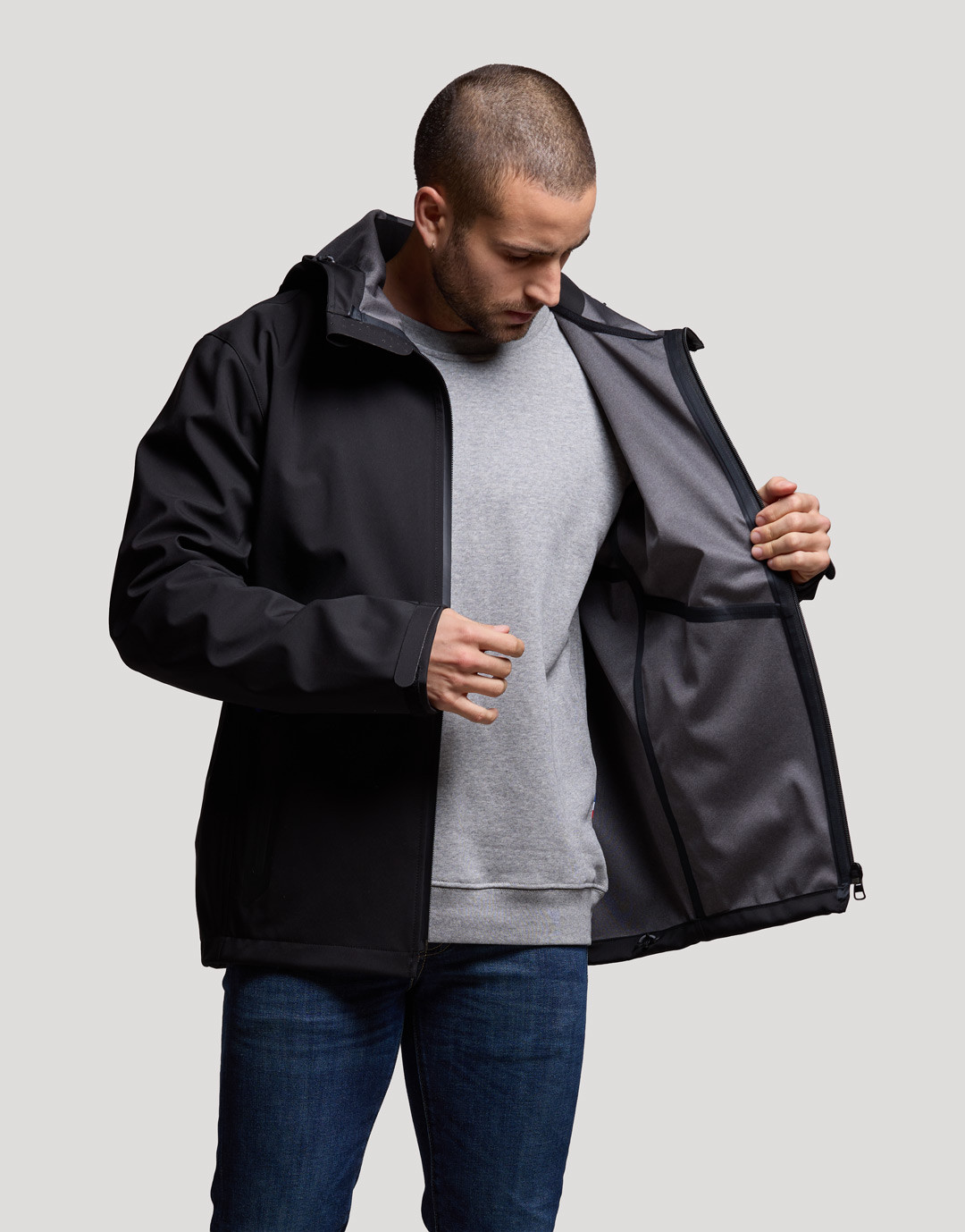 <p>Blouson coupe-vent 2.5 couches</p>