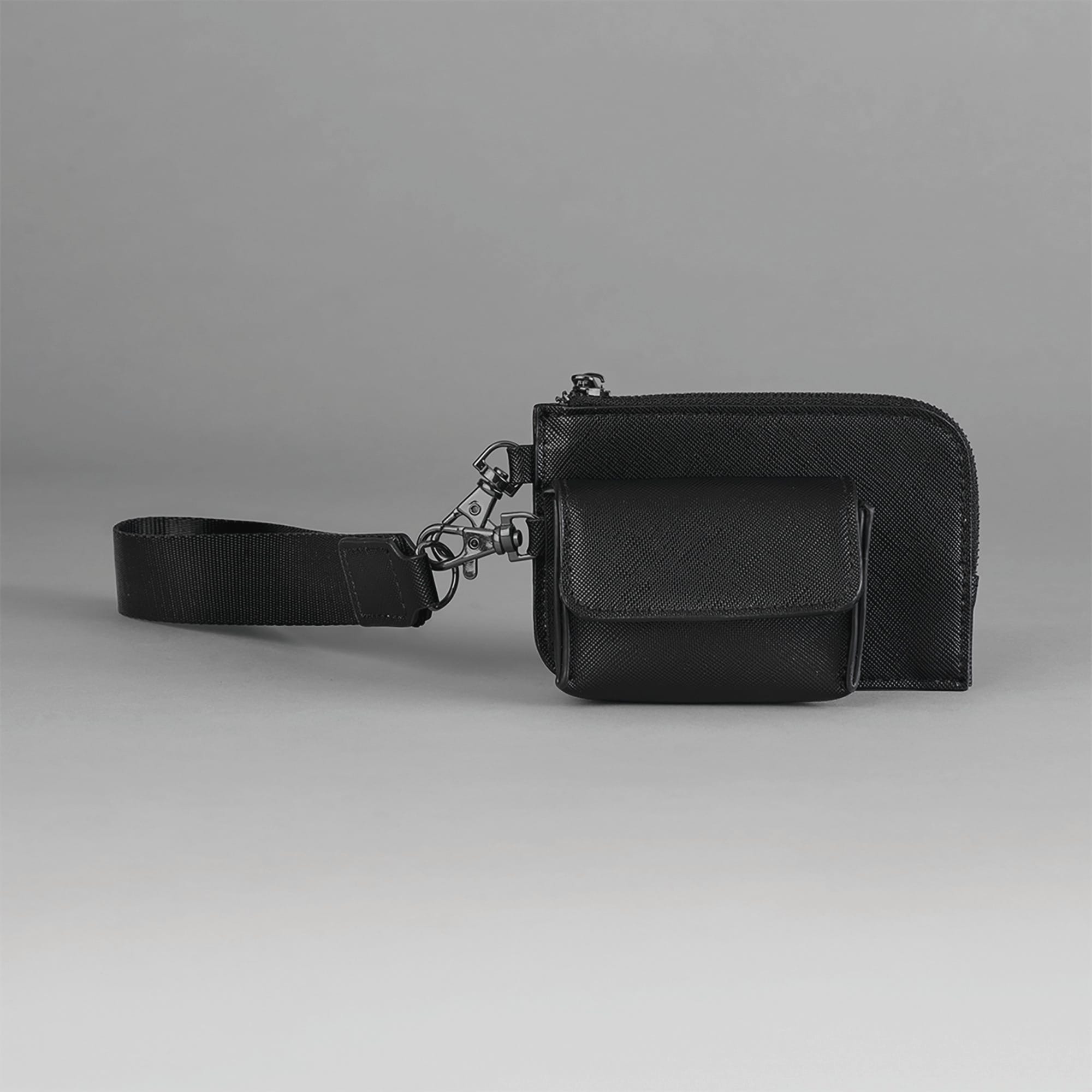 Black / Black