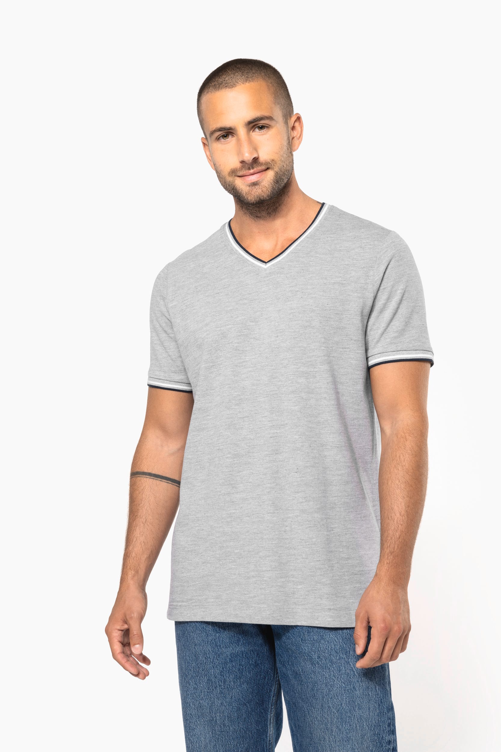 Black / Light Grey / White