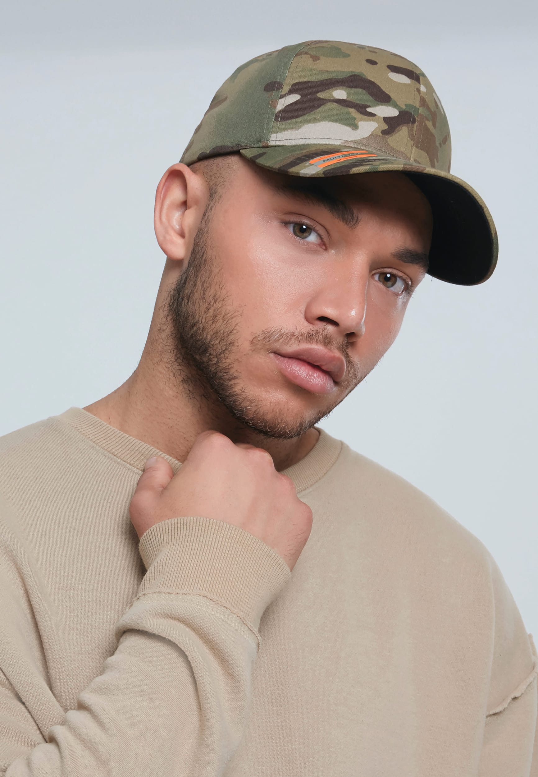 BLACK MULTICAM